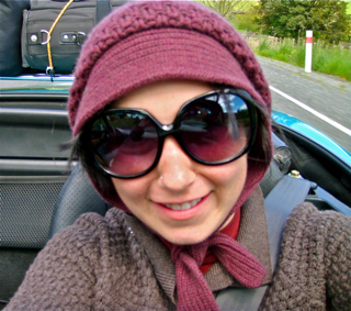 Convertible Amy